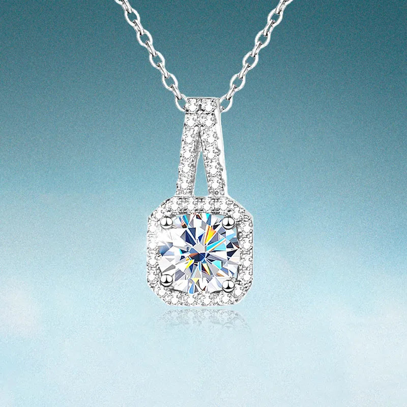 Elegant Romantic Shiny 1cm Moissanite Women's Necklace S925 Sterling Silver Ideal For Daily Wear Vacation Engagement Wedding Anniversary Birthday Christmas Gift Graduation Season Gift
